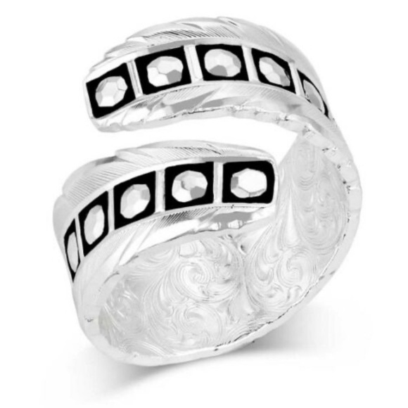 Montana Silversmiths Jewelry - Montana Silversmiths, Ladies American Made Spirit Wrap Ring